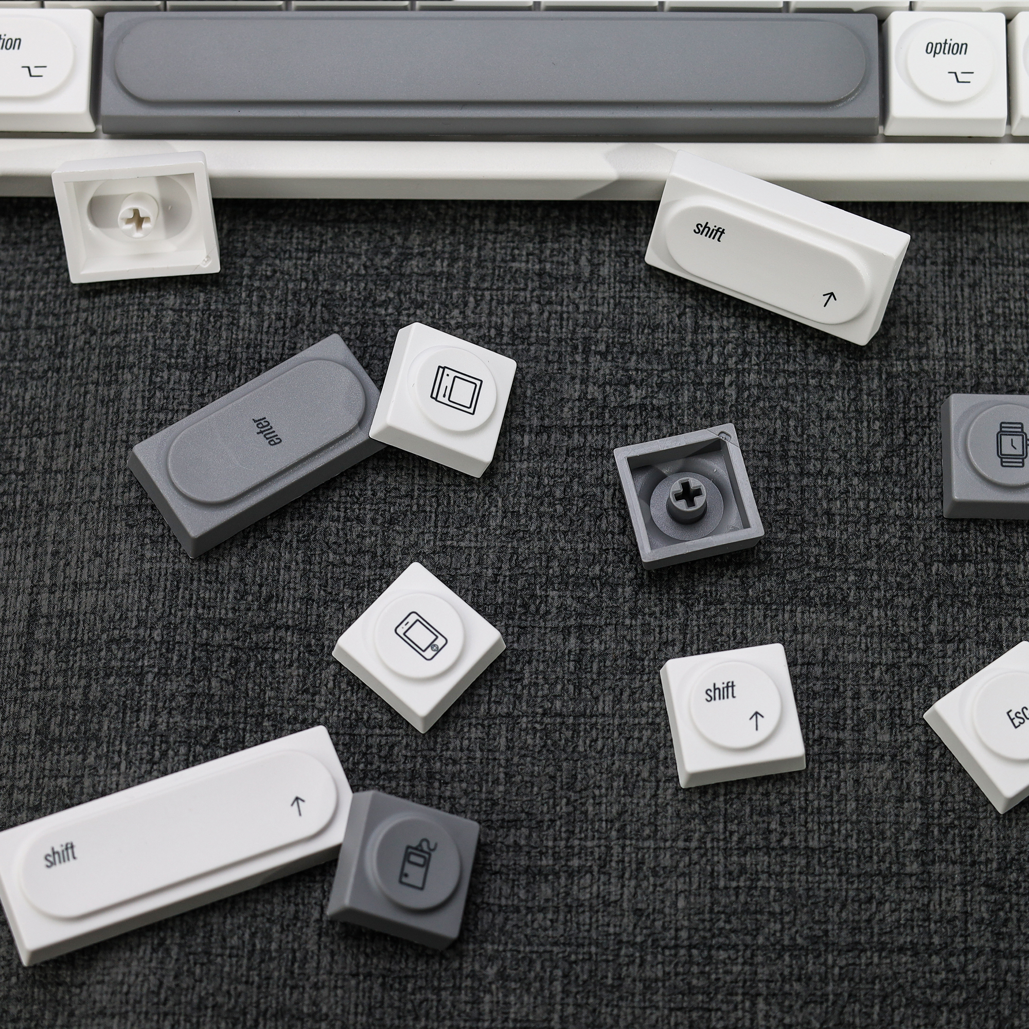 KBDiy Doys Keycaps Retro MAC S - مراجعة Keyboard Gaming Mac وسعره