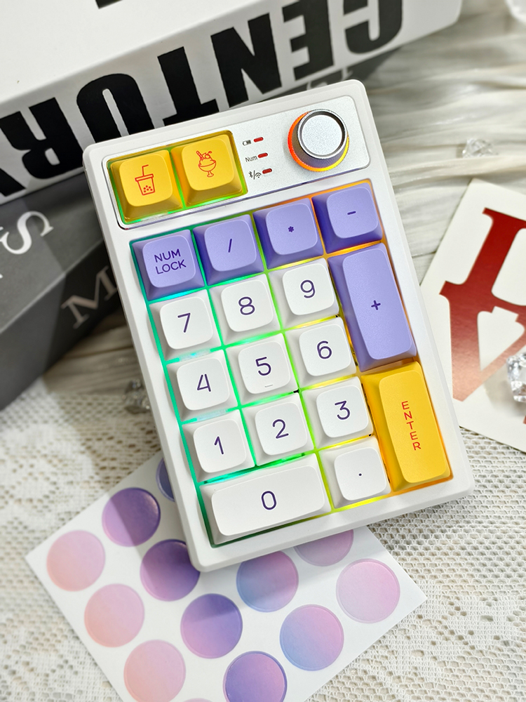 Tri modes Bluetooth KEYCOOL pr - مراجعة Gaming Keyboard No Number Pad وسعره