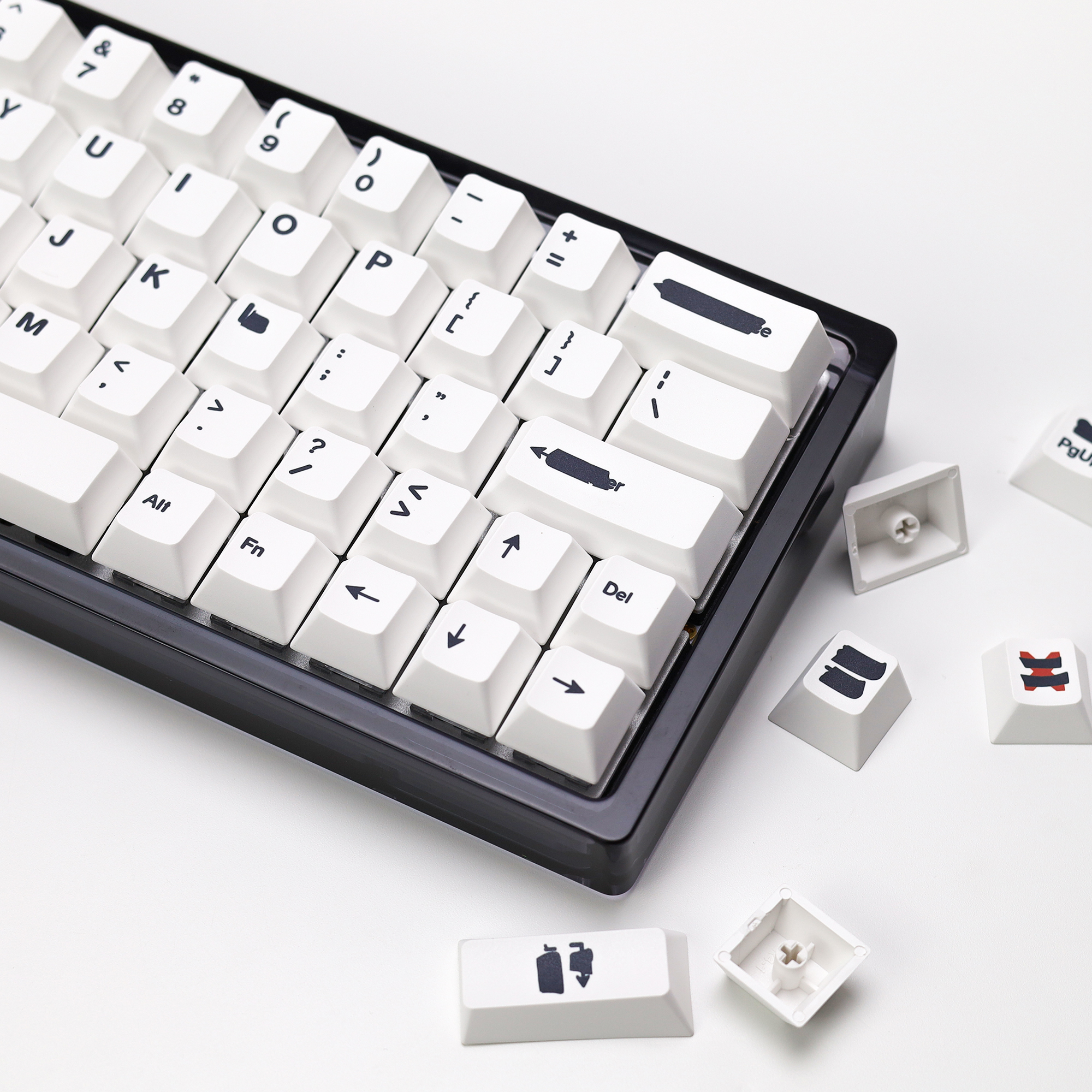 KBDiy Retro GMK Redacted Keyca - مراجعة Gaming Keyboard No Number Pad وسعره