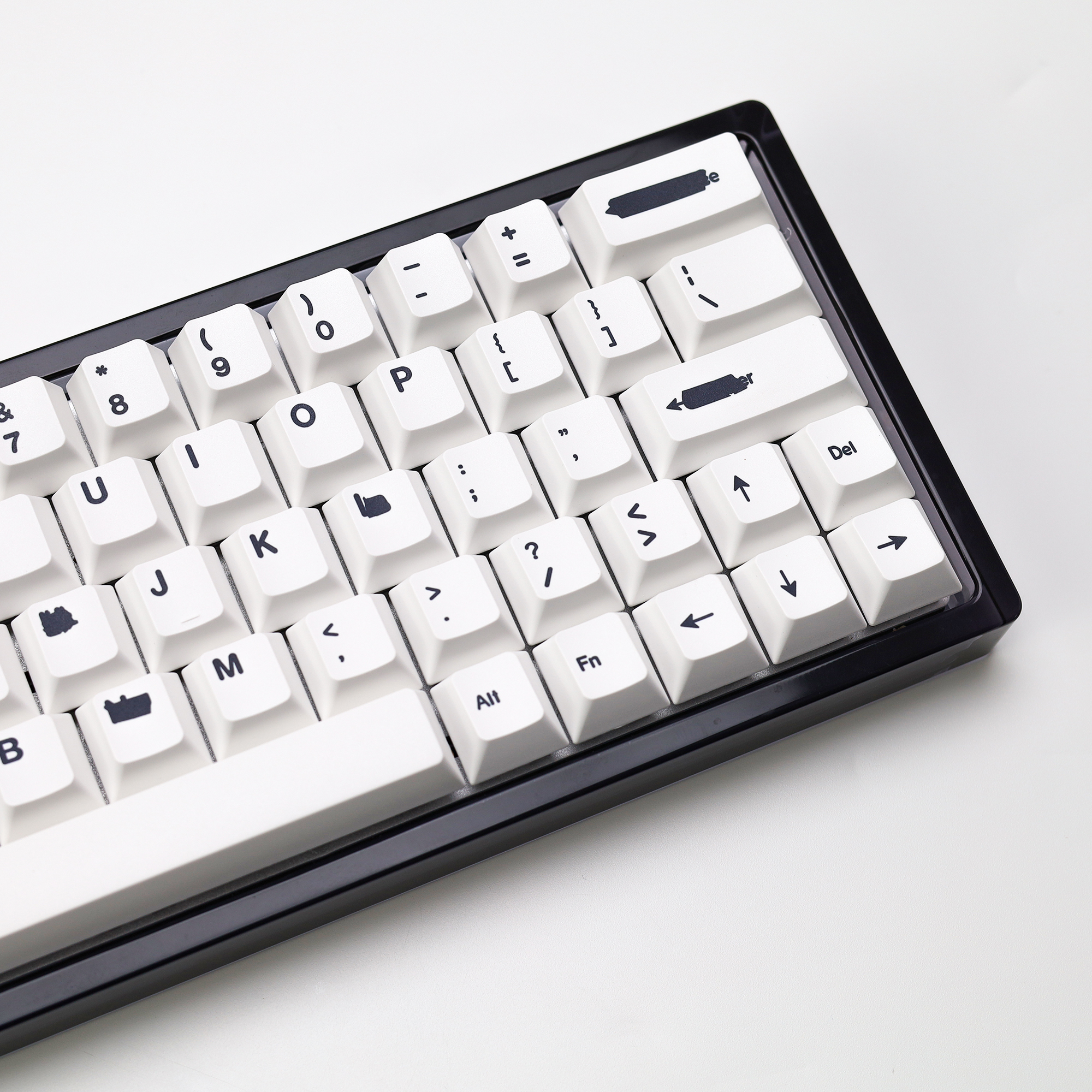 KBDiy Retro GMK Redacted Keyca - مراجعة Gaming Keyboard No Number Pad وسعره