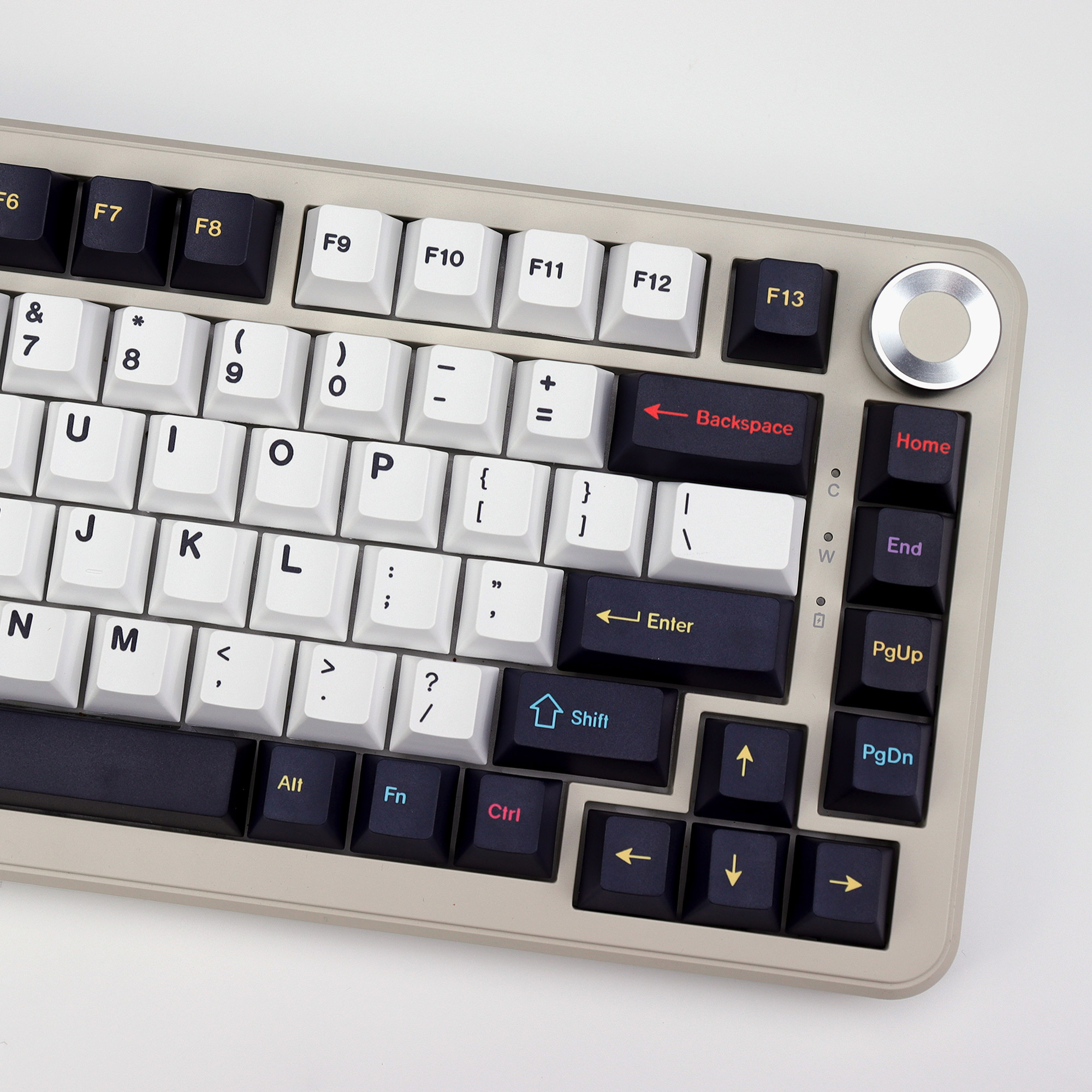KBDiy GMK Colorchrome Keycaps  - مراجعة Gaming Keyboard No Number Pad وسعره