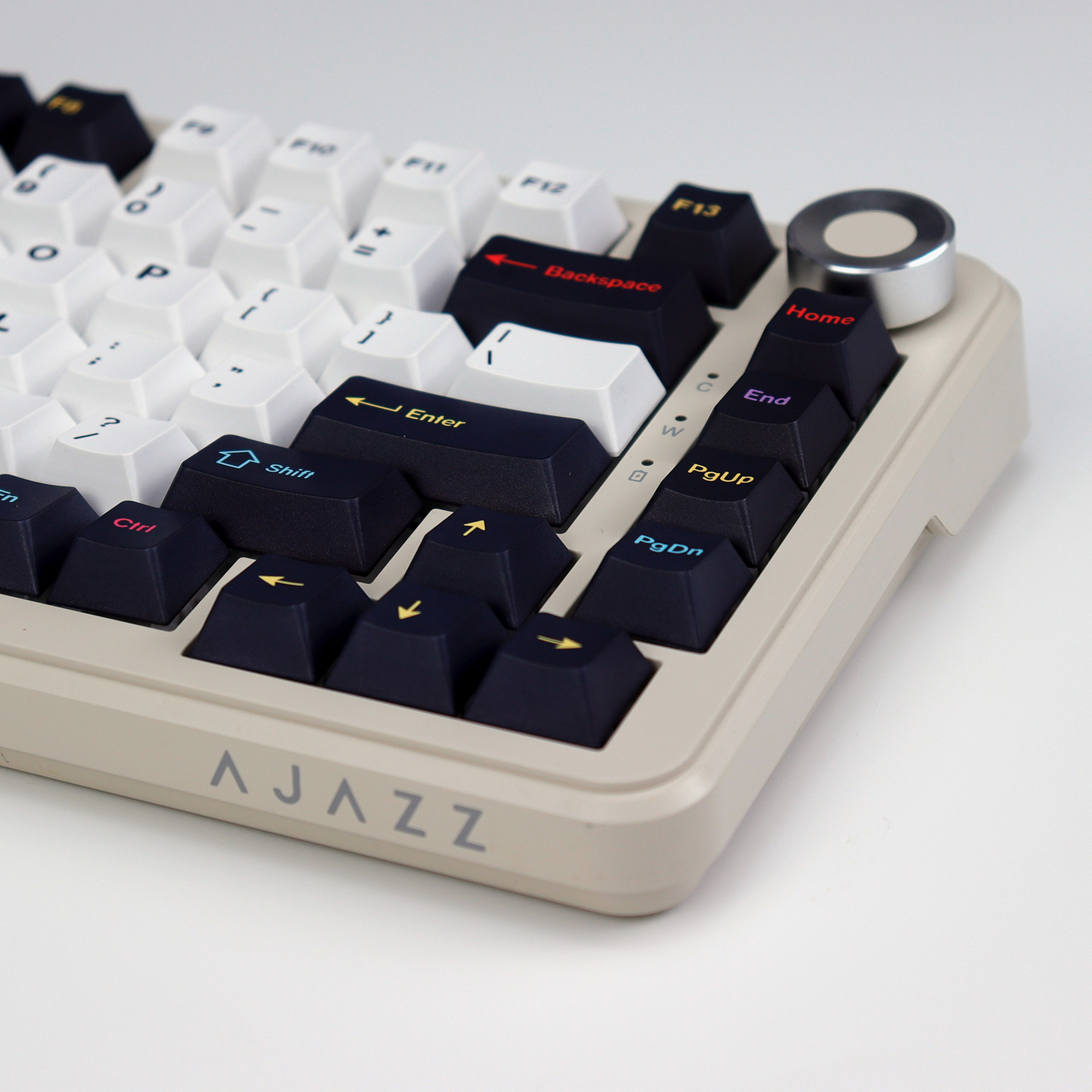 KBDiy GMK Colorchrome Keycaps  - مراجعة Gaming Keyboard No Number Pad وسعره