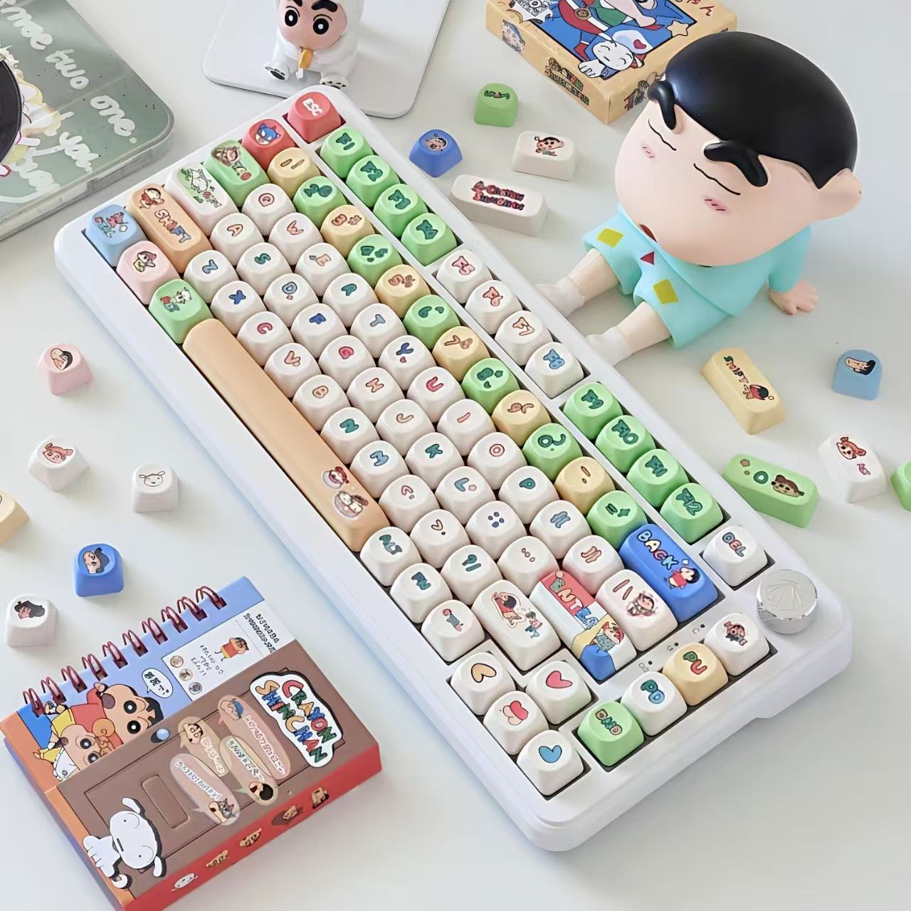 Crayon Shin-chan MOA Keycap Cu - مراجعة Gaming Keyboard Mechanical وسعره