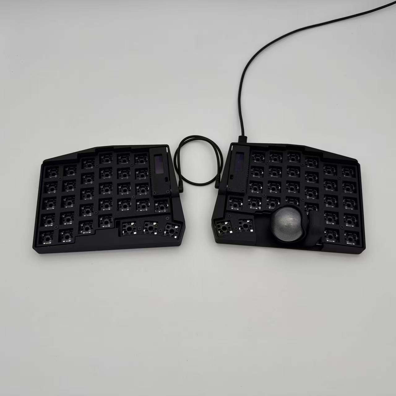 Keyball 39/44/61 Split Keyboar - مراجعة Gaming Keyboard Extension وسعره