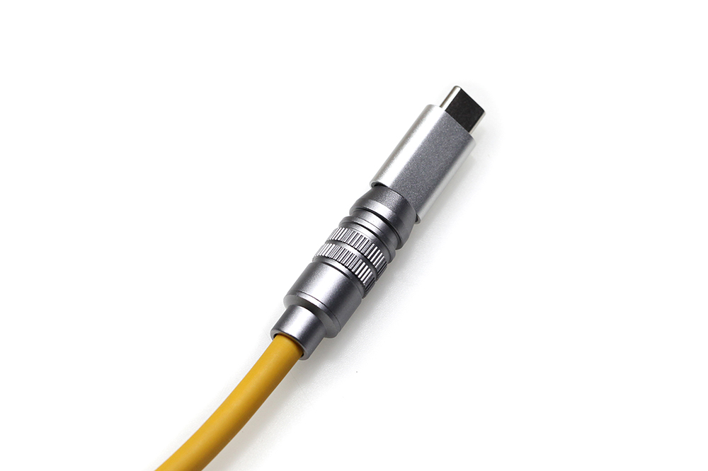 Loop USB Extension Plug Extens - مراجعة Gaming Keyboard Extension وسعره