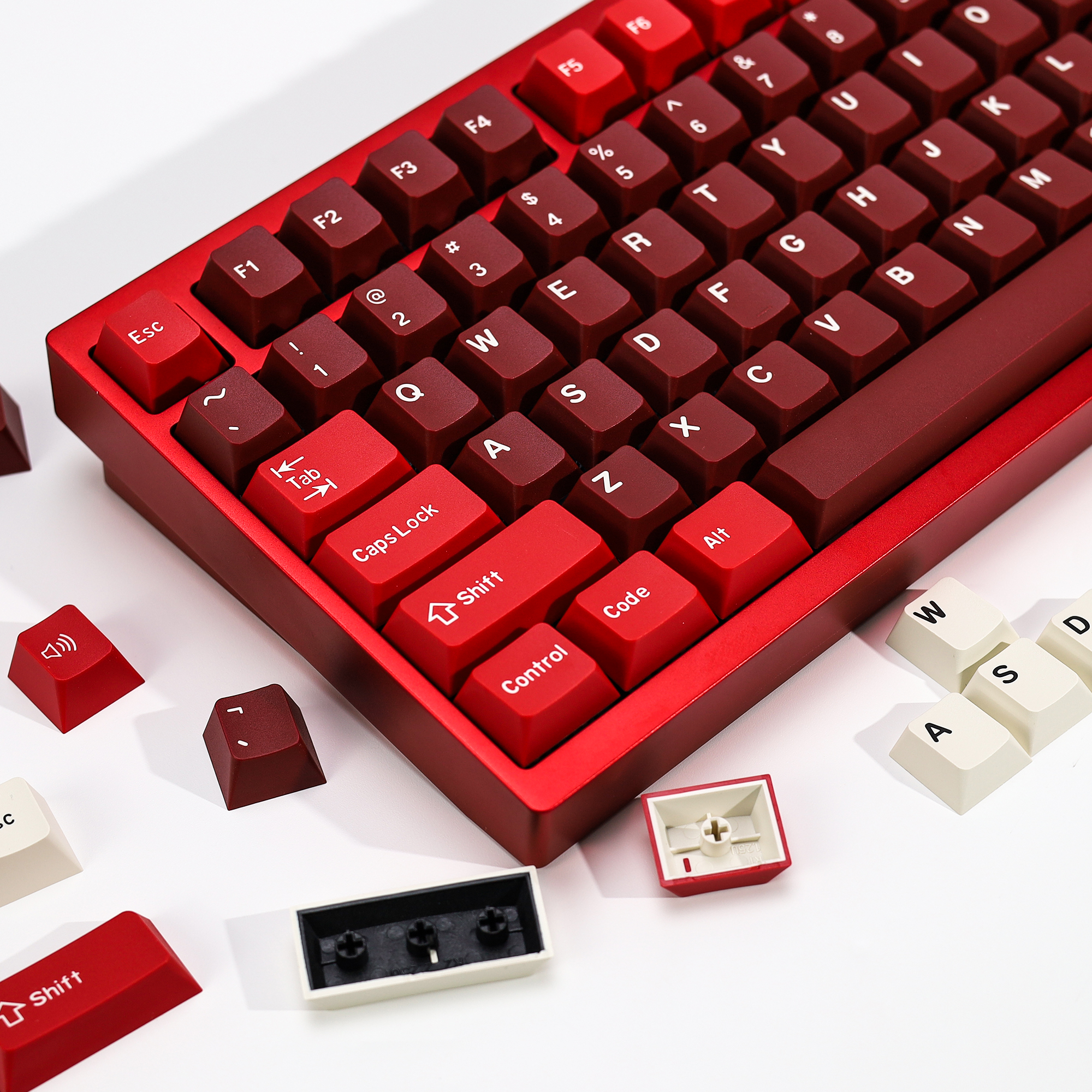 KBDiy GMK Jamon Keycap Red Ret - مراجعة Gaming Keyboard No Number Pad وسعره